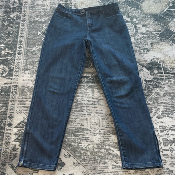 Chico’s platinum women’s denim sipper jeans Size 0 equals US 4 - Picture 2 of 11